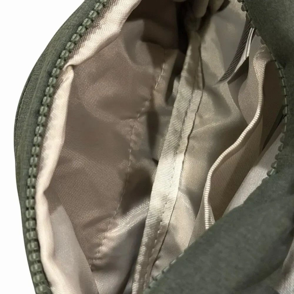 The North Face Nylon Never Stop Lumbar Pack Crossbody Belt Bag Duck Green